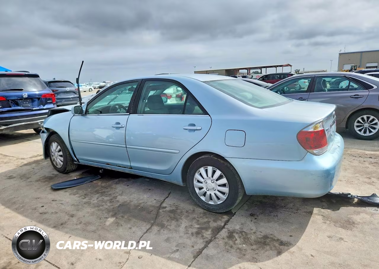 2005 Toyota Camry Le VIN:4T1BE32K25U539080 - 2