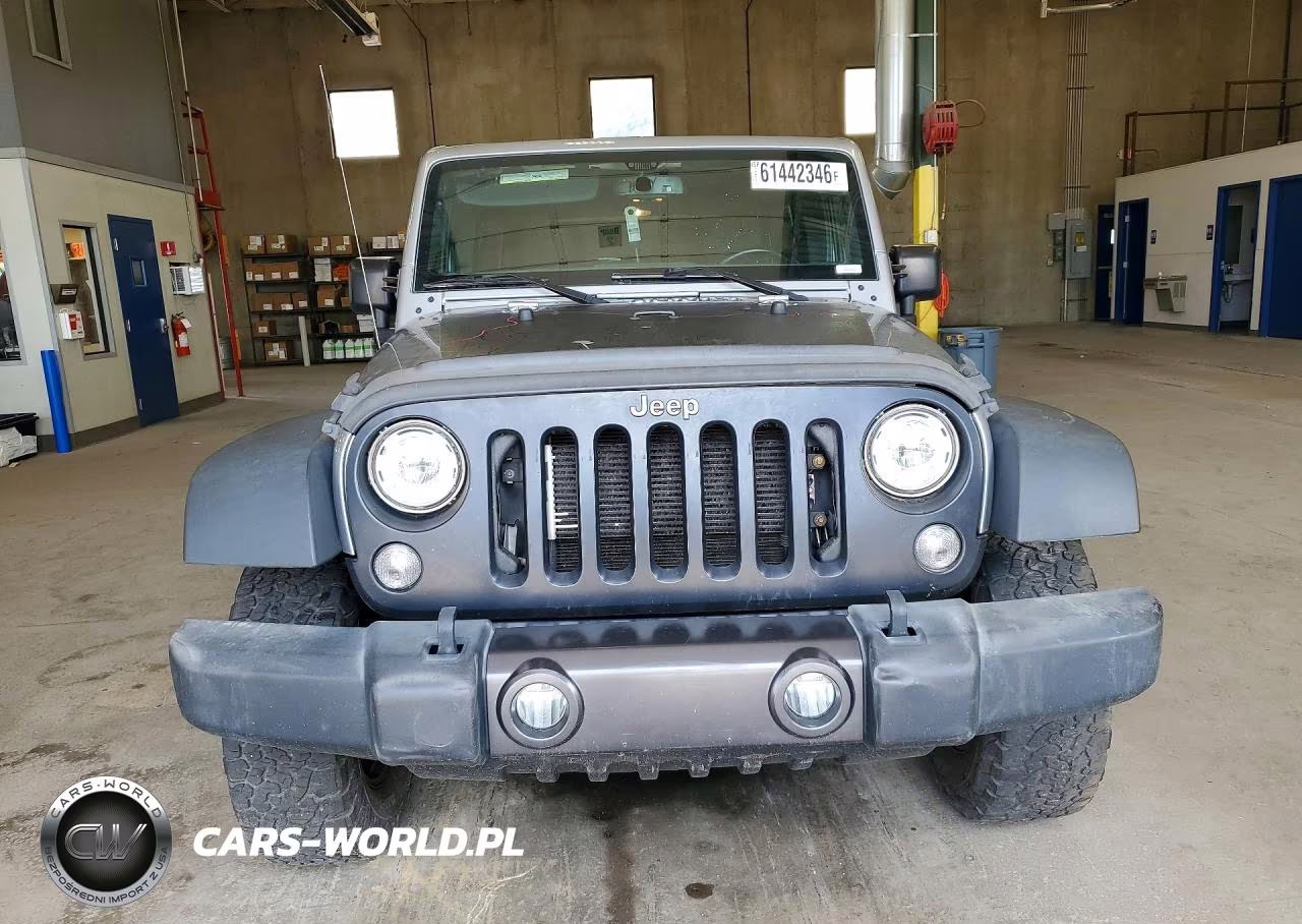2017 Jeep Wrangler Unlimited Sport VIN:1C4HJWDG9HL666181 - 5