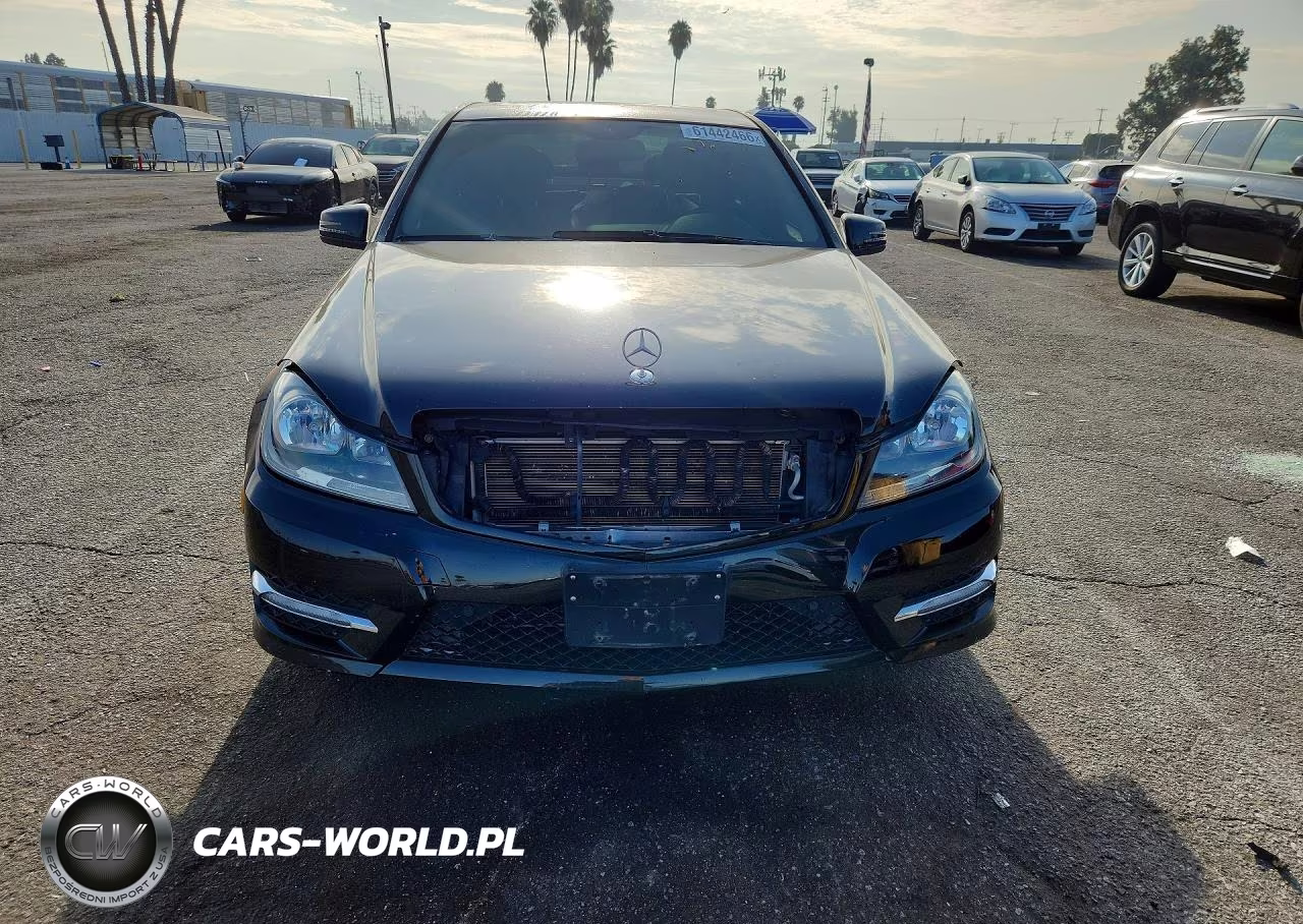 2012 Mercedes-Benz C 300 4Matic VIN:WDDGF8BB0CR204331 - 5