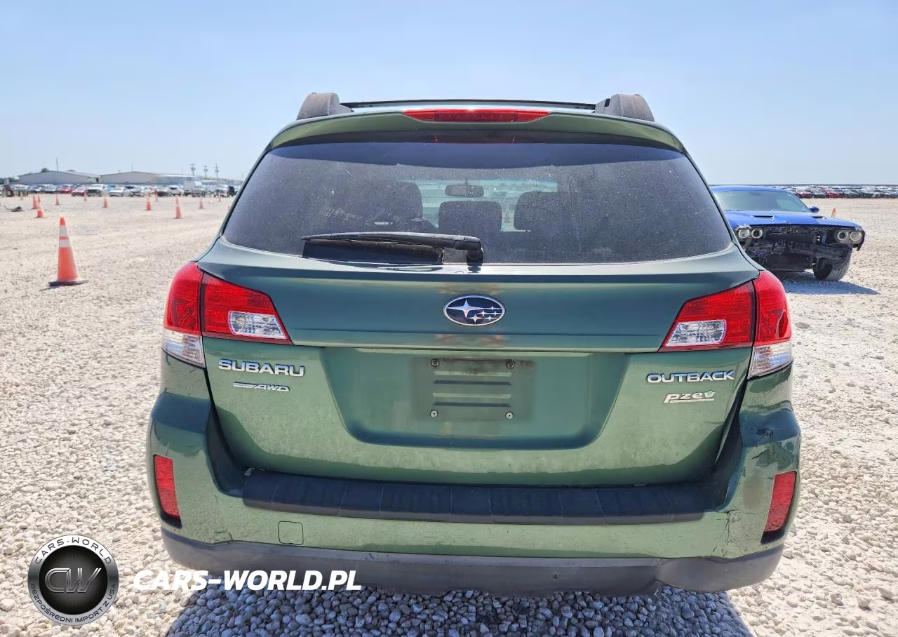 2013 Subaru Outback 2.5I Premium VIN:4S4BRBCC0D3208234 - 6