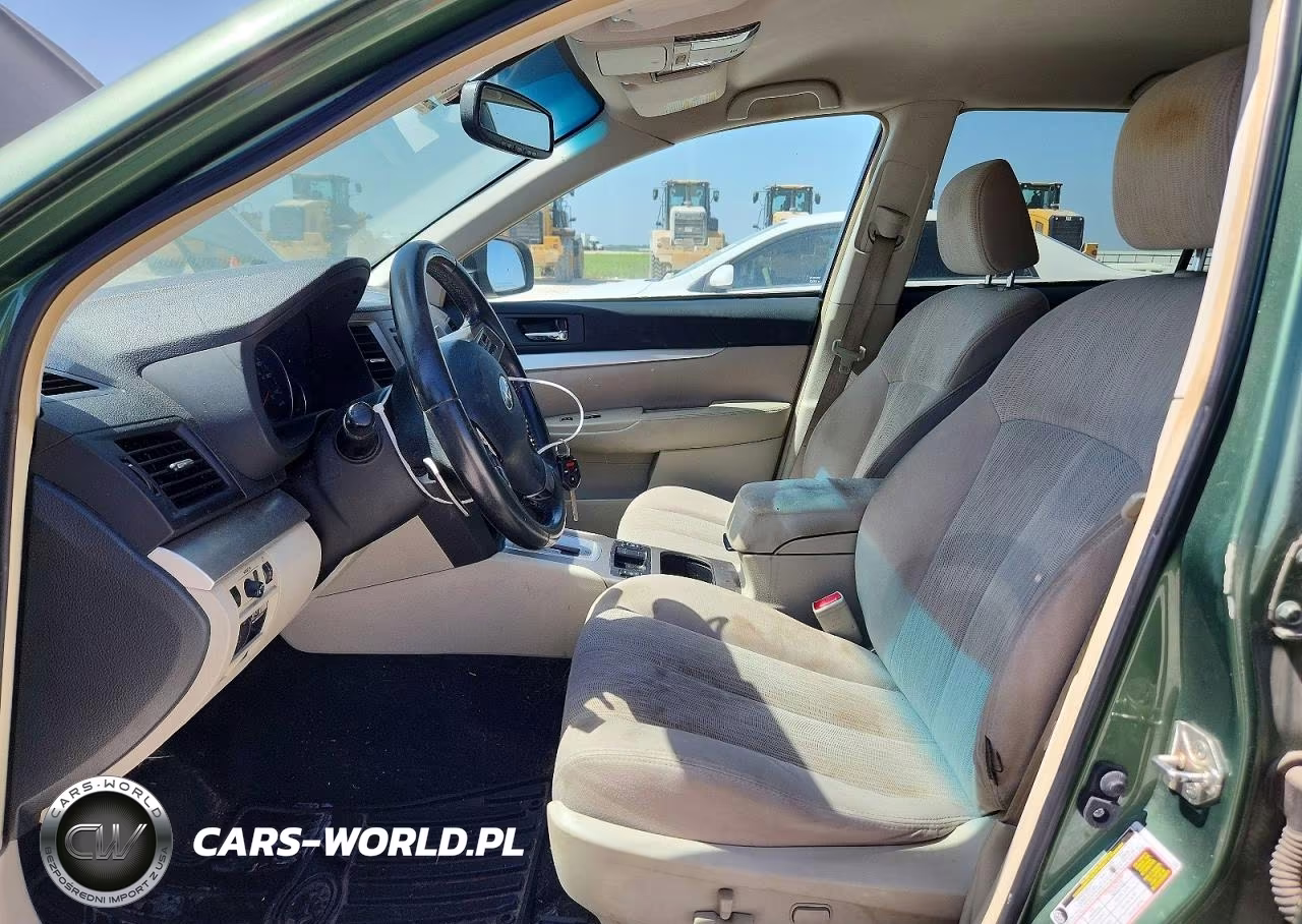 2013 Subaru Outback 2.5I Premium VIN:4S4BRBCC0D3208234 - 7