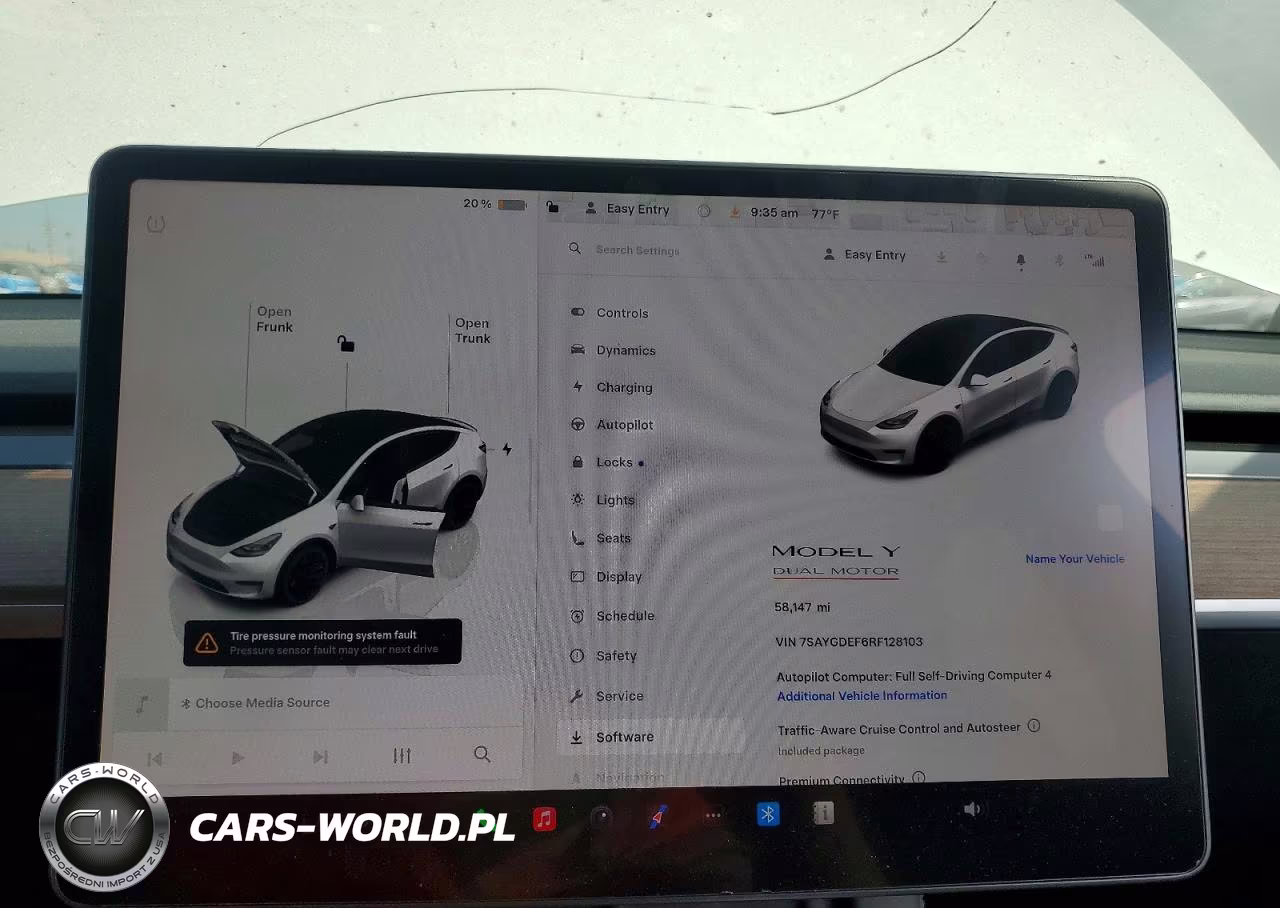 2024 Tesla Model Y VIN:7SAYGDEF6RF128103 - 9