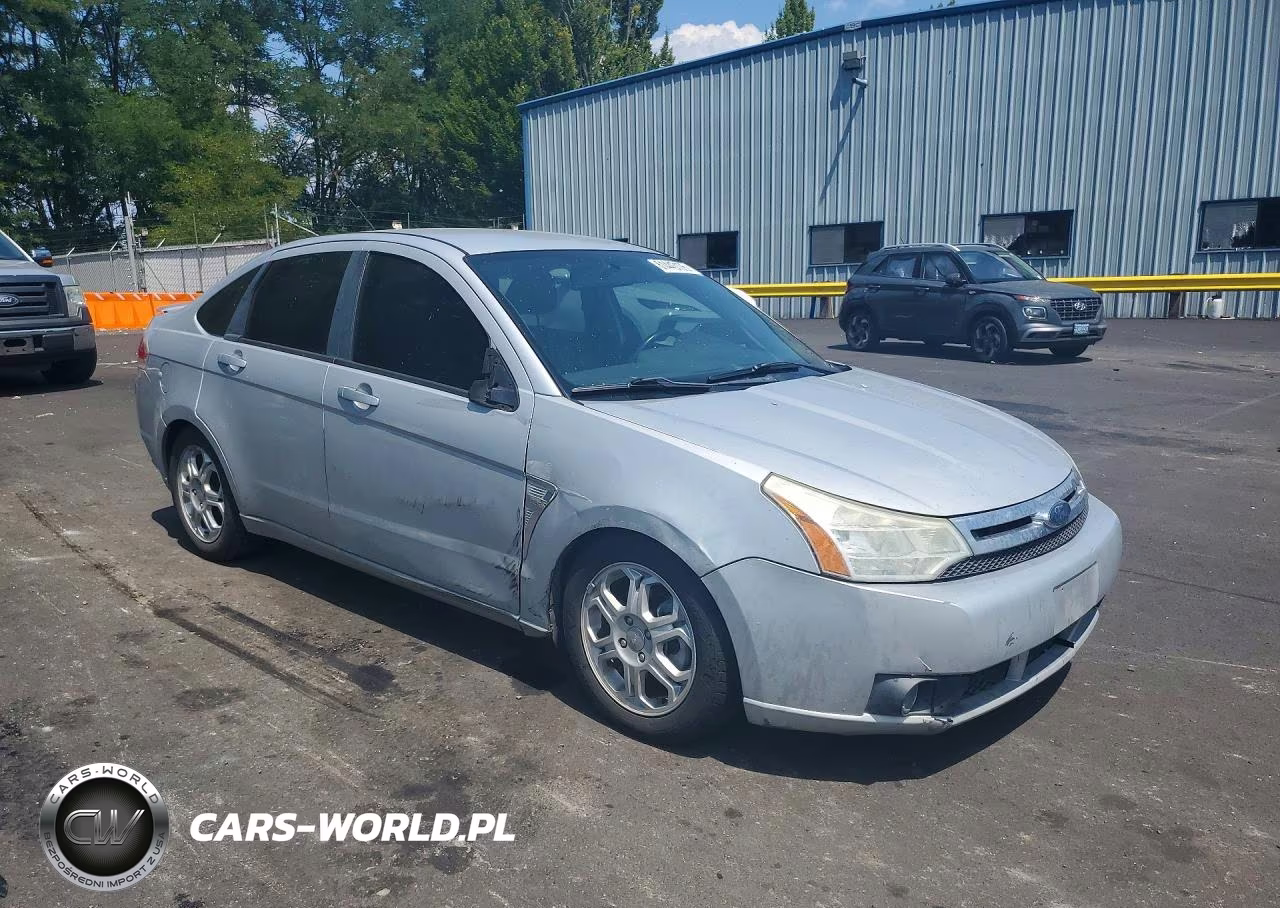 2008 Ford Focus VIN:1FAHP35N58W266939 - 4