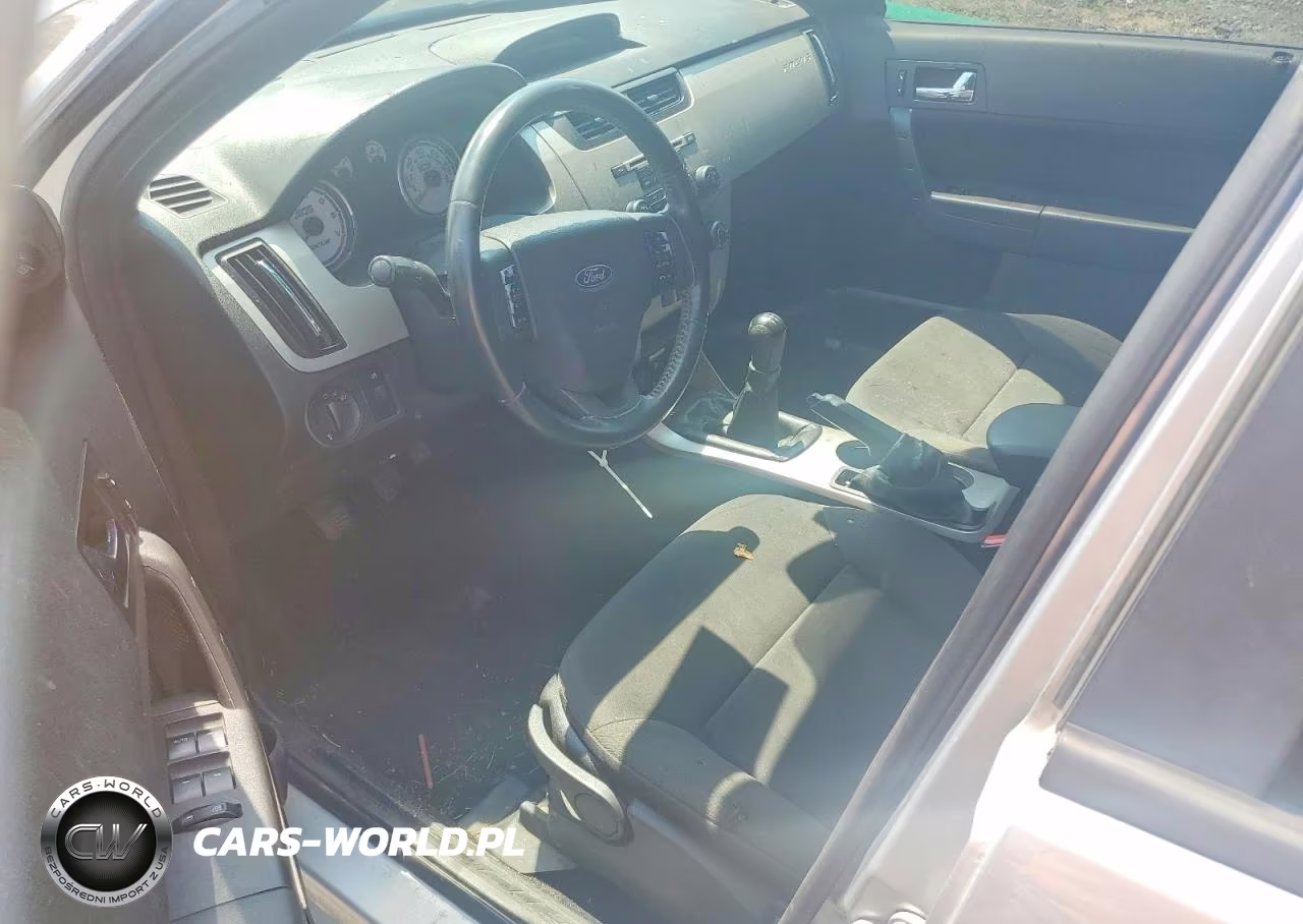 2008 Ford Focus VIN:1FAHP35N58W266939 - 8