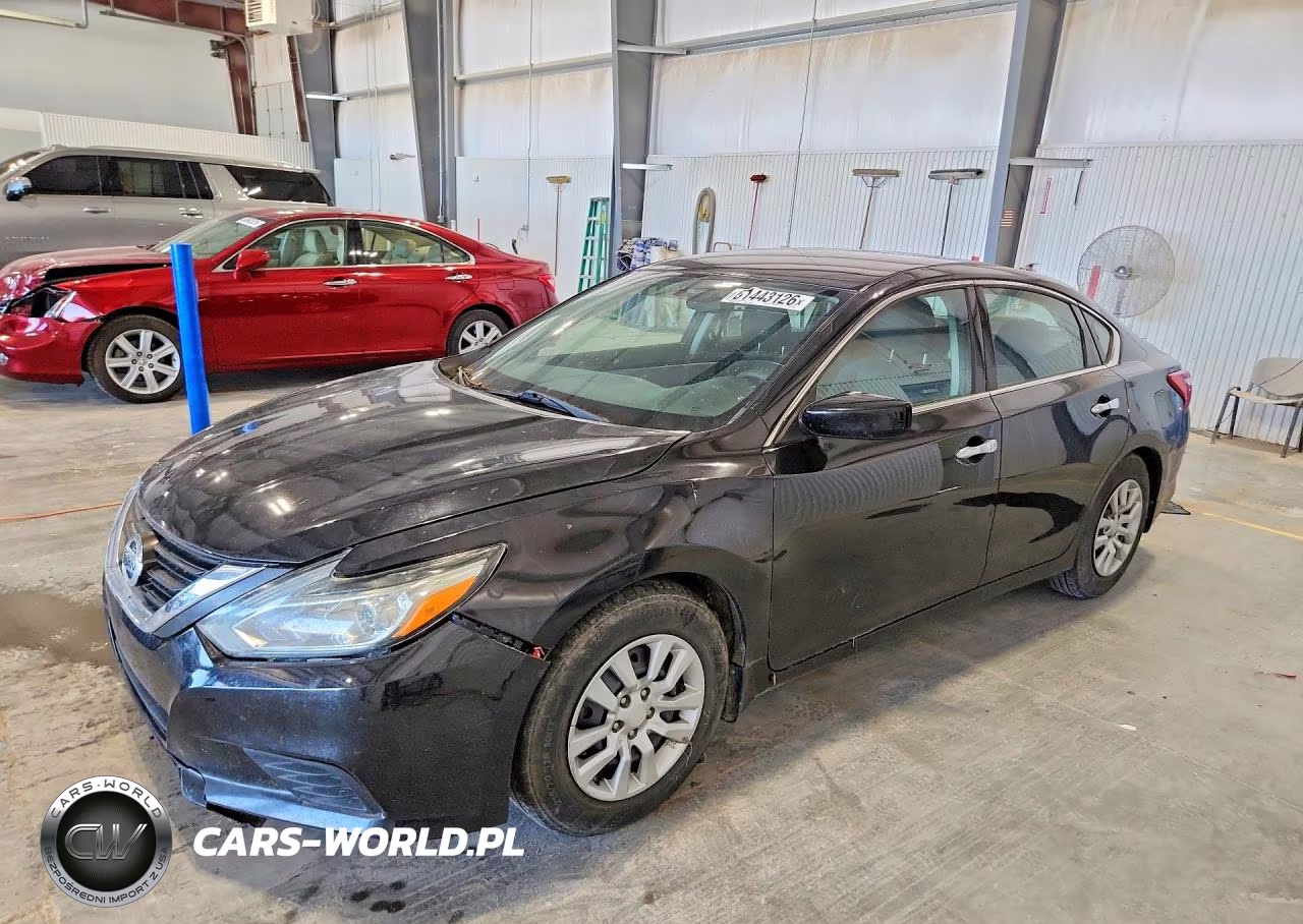 2017 Nissan Altima 2.5 S – zdjęcie 1 z 12