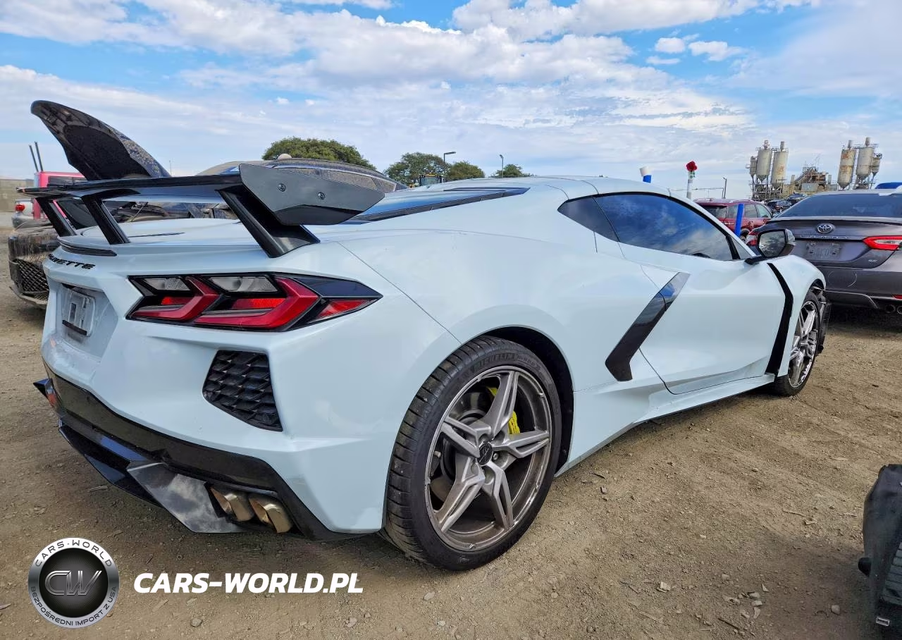 2022 Chevrolet Corvette Stingray 3Lt VIN:1G1YC2D41N5107600 - 3