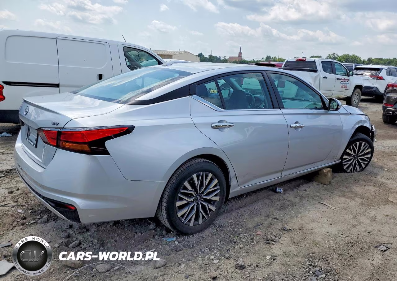2023 Nissan Altima Sv VIN:1N4BL4DV1PN385004 - 3