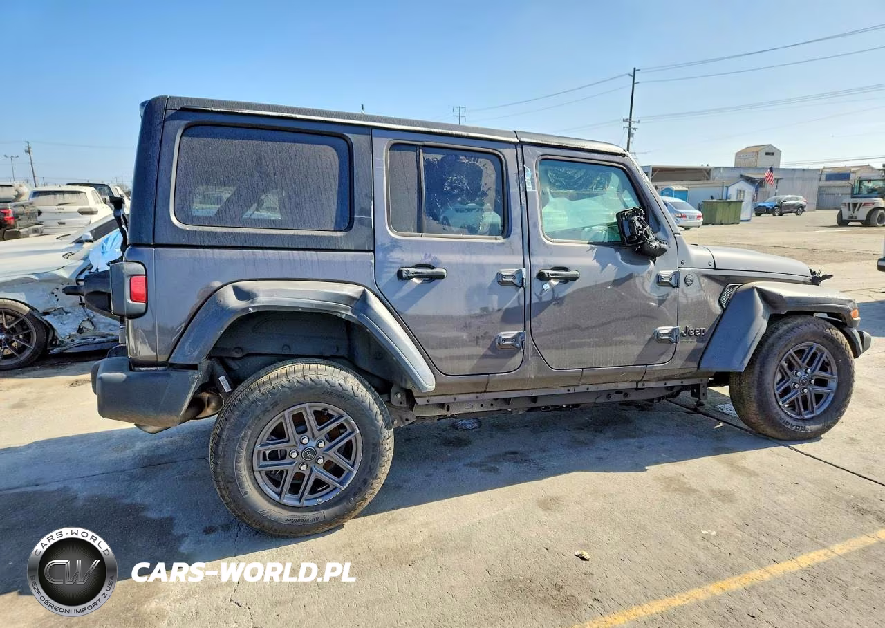2025 Jeep Wrangler Sport VIN:1C4PJXDN9SW538593 - 3