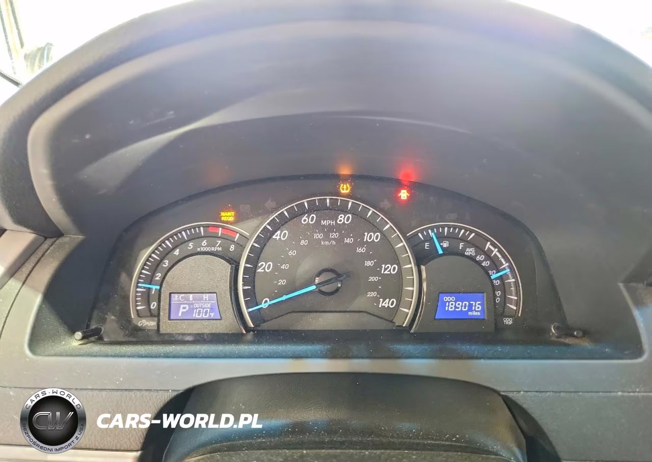 2014 Toyota Camry Le VIN:4T4BF1FK4ER363358 - 9