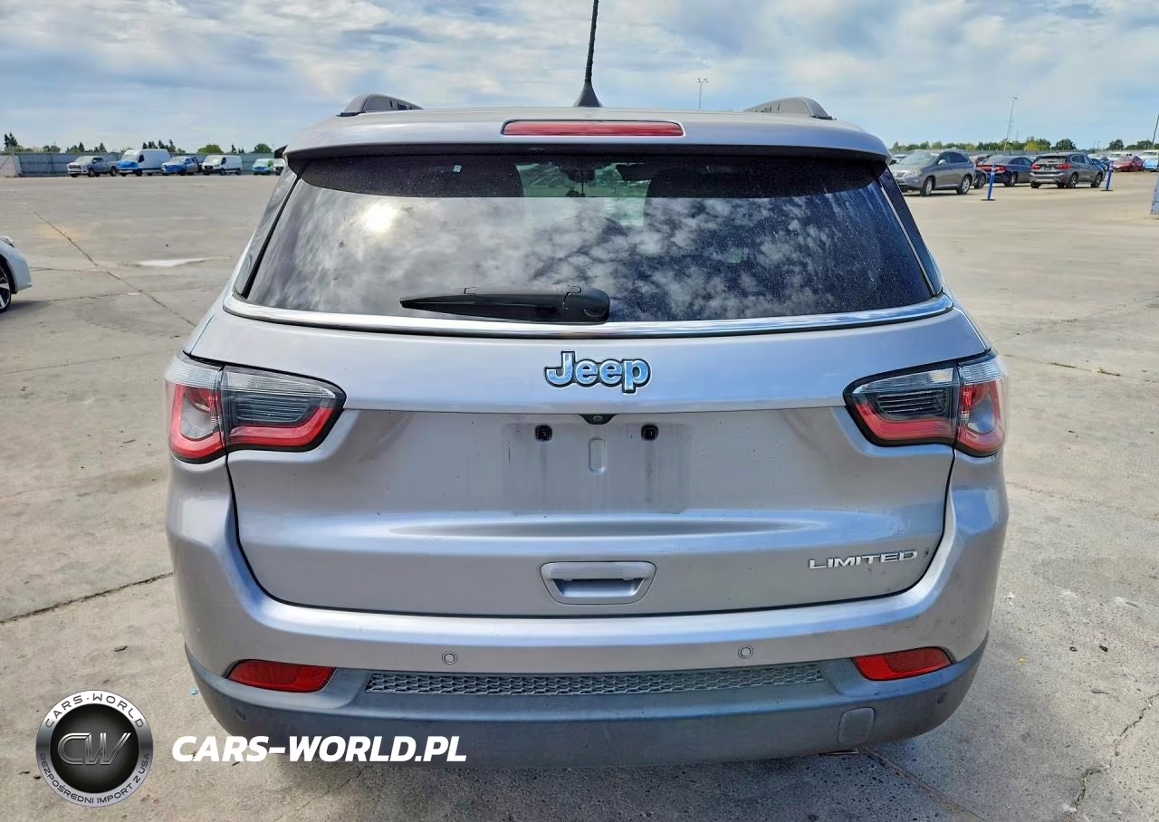 2018 Jeep Compass Limited VIN:3C4NJCCB6JT357947 - 6