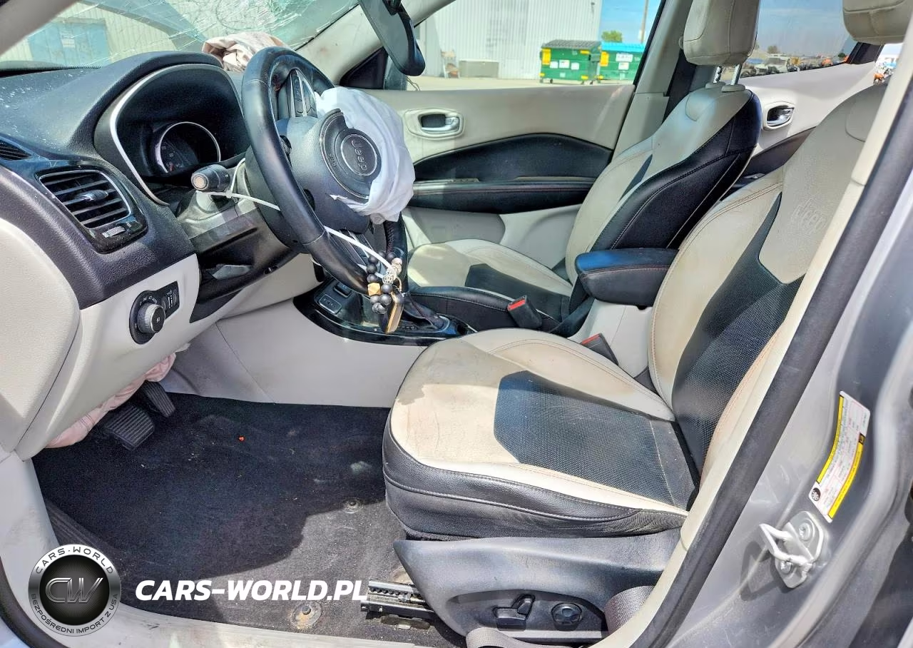 2018 Jeep Compass Limited VIN:3C4NJCCB6JT357947 - 7