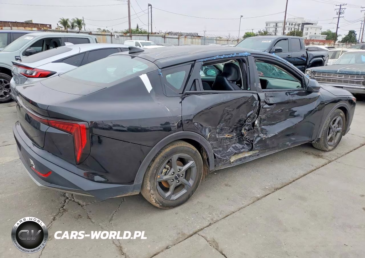 2025 Kia K4 Lxs VIN:3KPFT4DE8SE066644 - 3