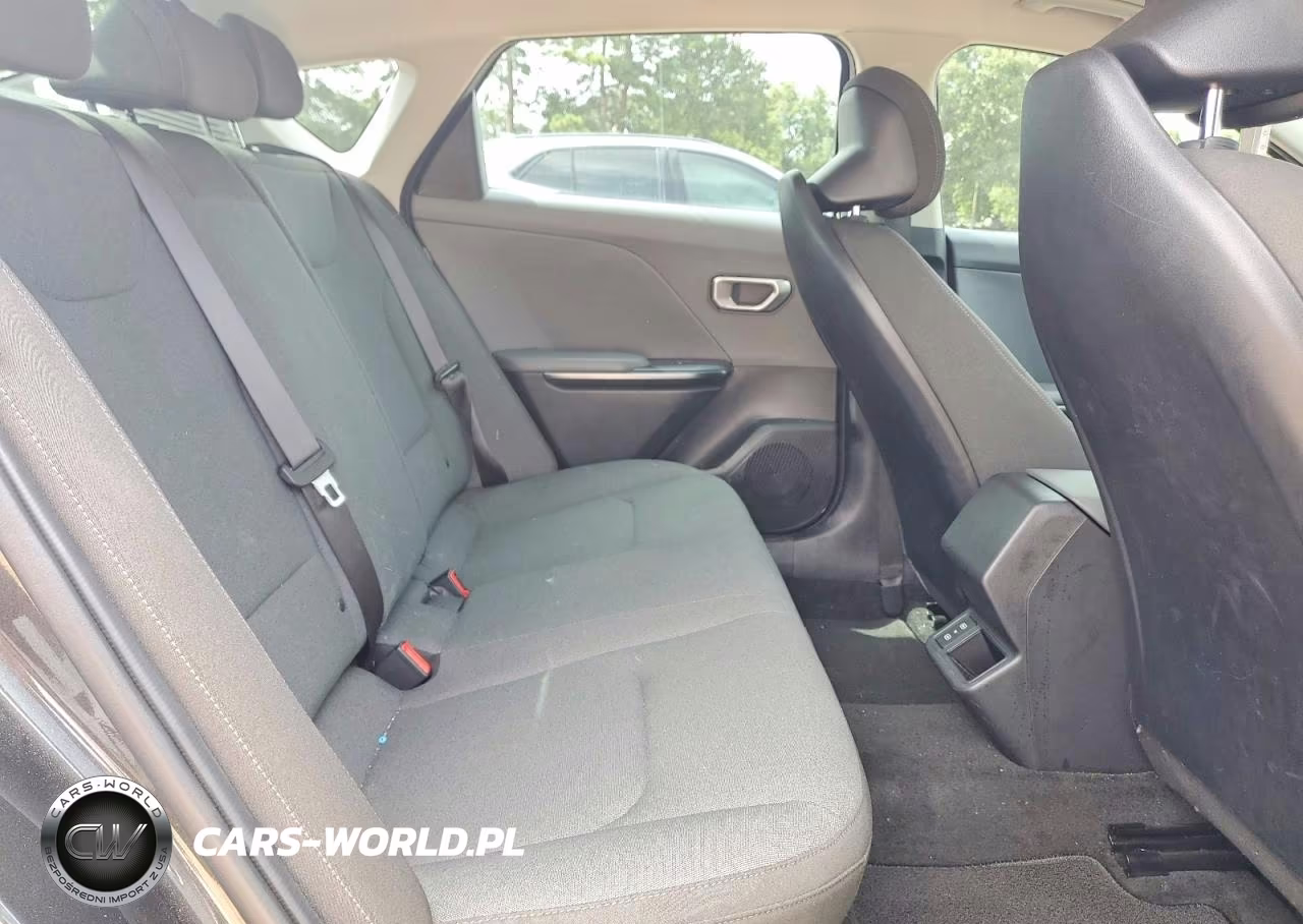 2025 Kia K4 VIN:3KPFT4DE4SE117721 - 10