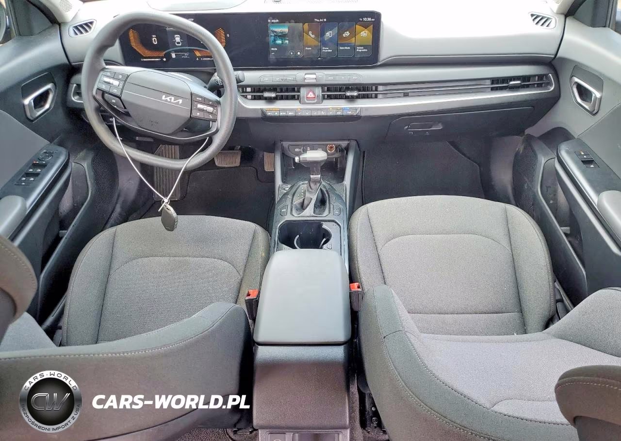 2025 Kia K4 VIN:3KPFT4DE4SE117721 - 8