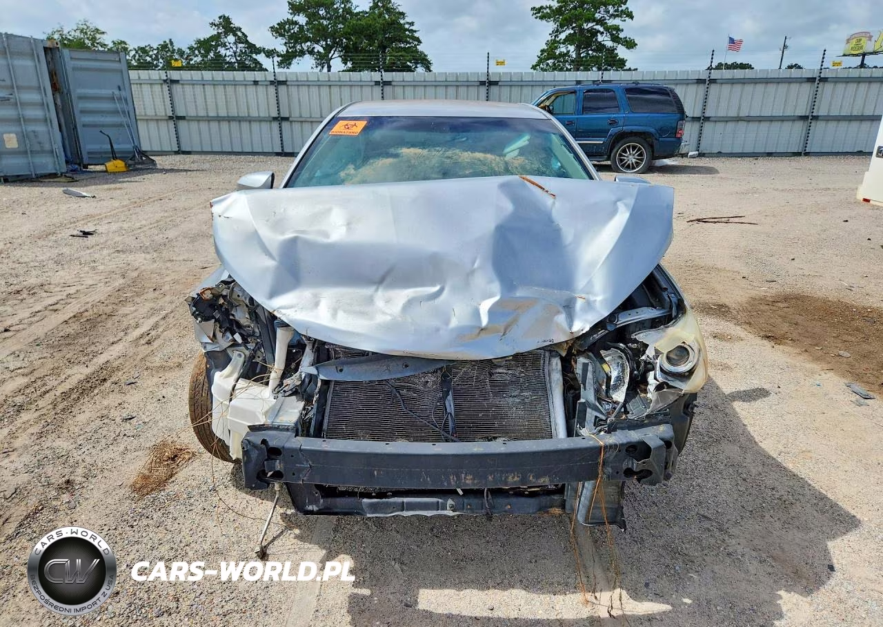 2017 Toyota Camry Le VIN:4T1BF1FK9HU384866 - 5