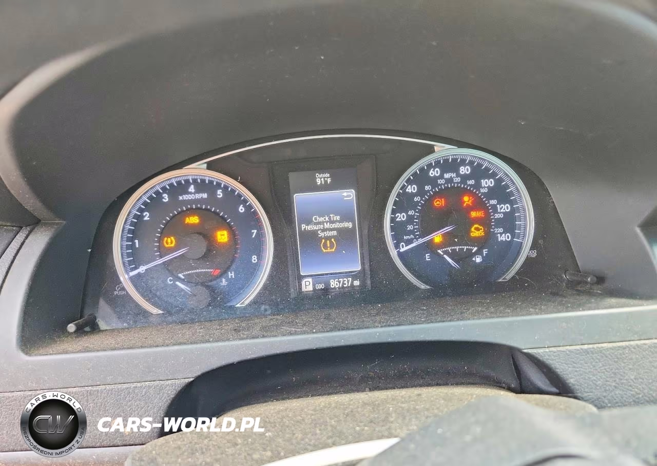 2017 Toyota Camry Le VIN:4T1BF1FK9HU384866 - 9