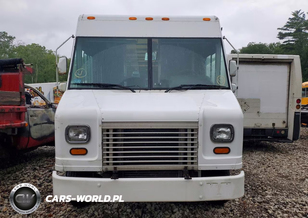 2005 Freightliner Mt45 Chassis Delivery Truck VIN:4UZAANBW25CV06012 - 5