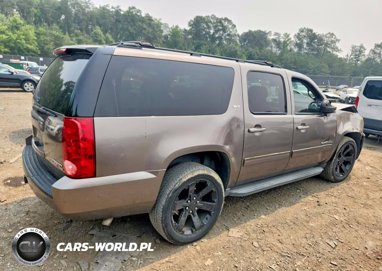 2012 GMC Yukon Xl K1500 Slt VIN:1GKS2KE75CR133443 - 3