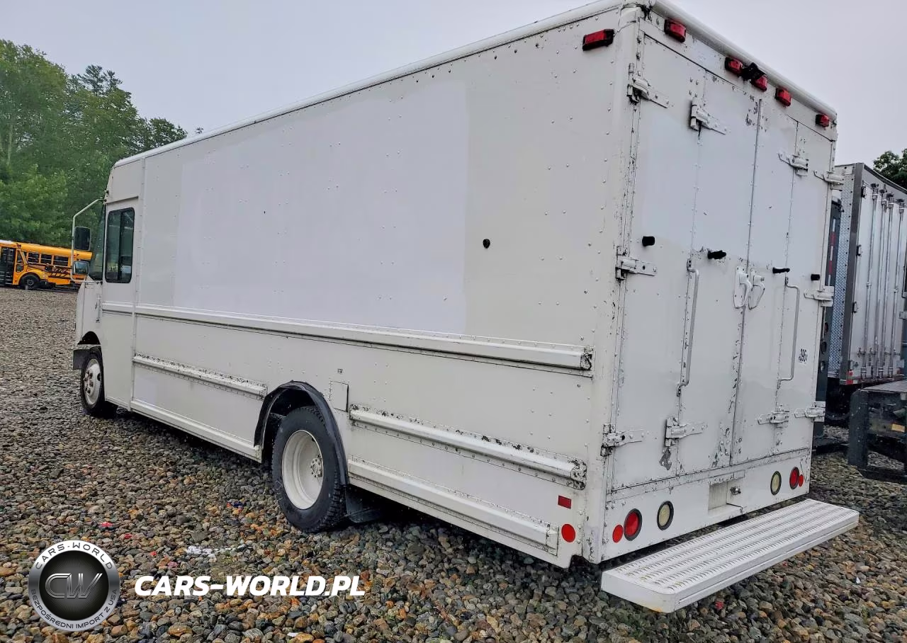 2004 Freightliner Mt45 Chassis Delivery Truck VIN:4UZAANCP54CM75814 - 2