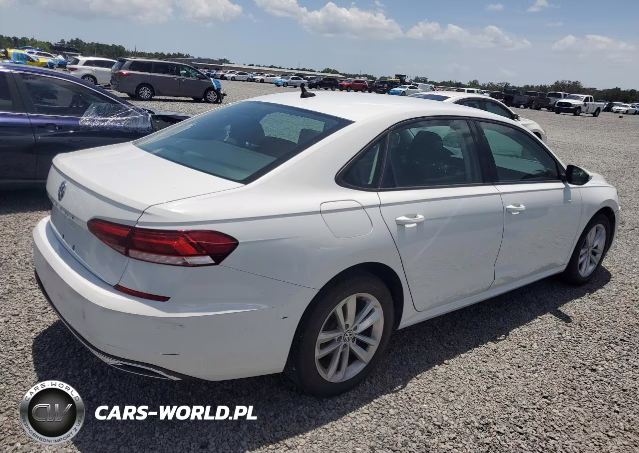 2020 Volkswagen Passat S VIN:1VWAA7A32LC003081 - 3