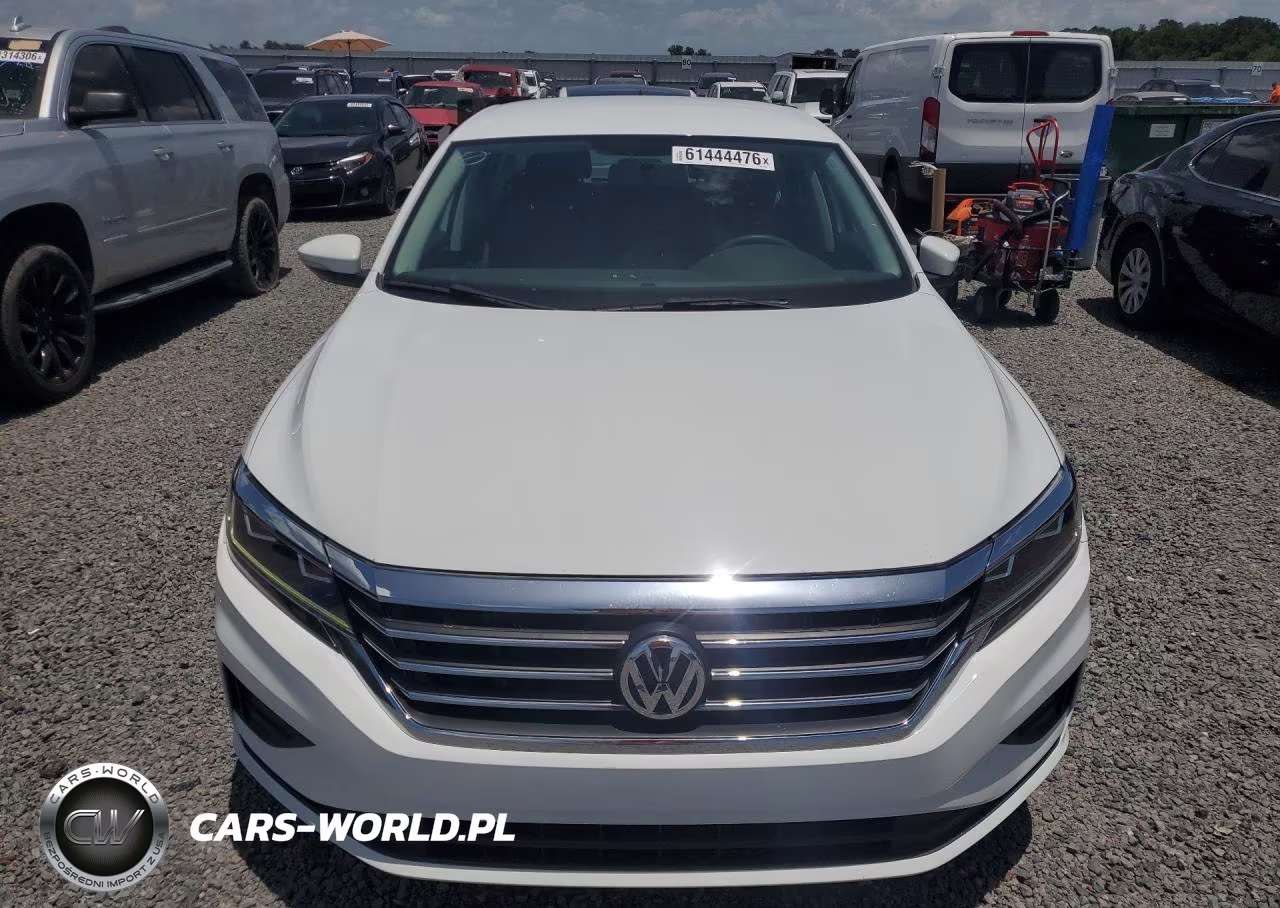 2020 Volkswagen Passat S VIN:1VWAA7A32LC003081 - 5