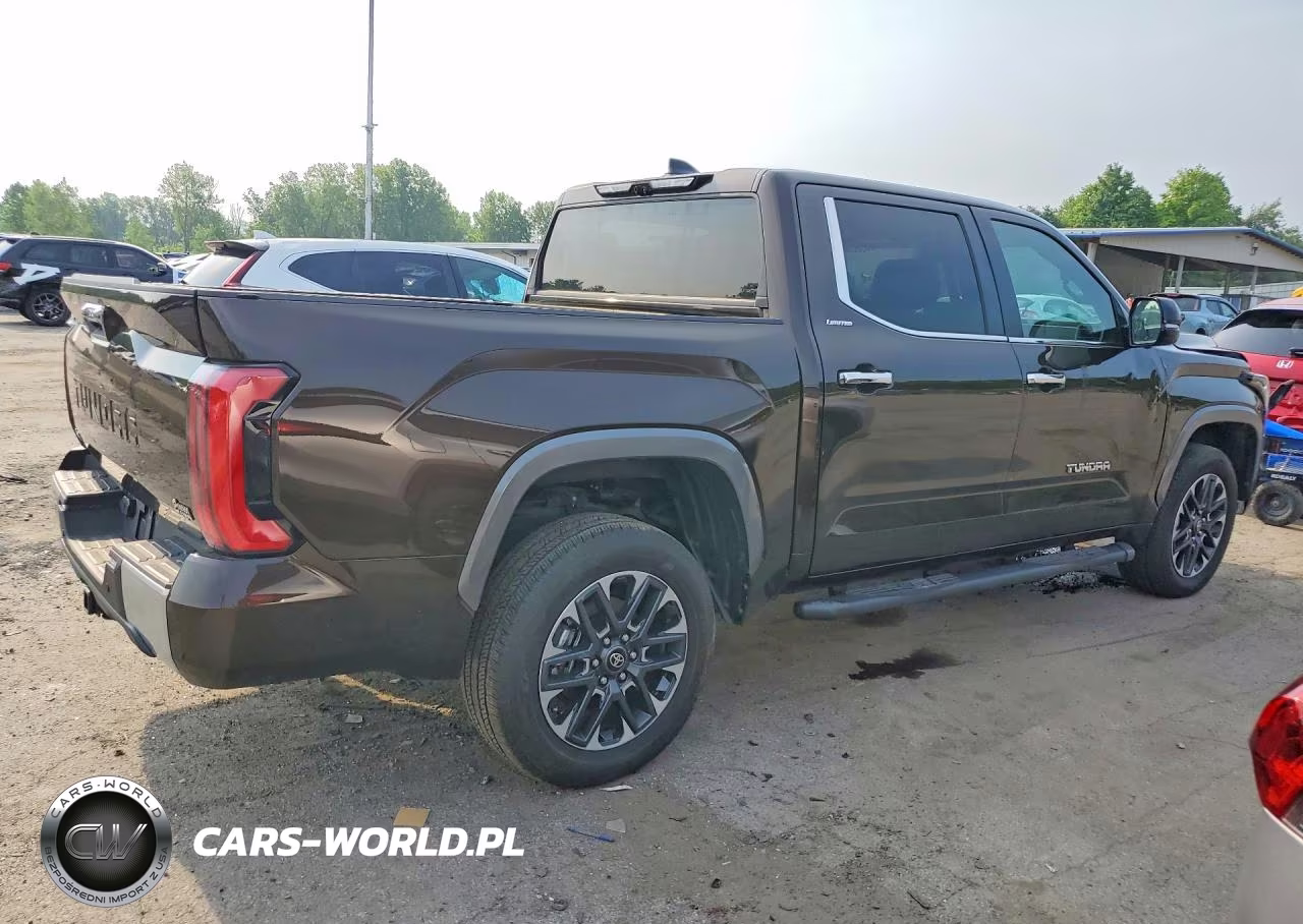 2025 Toyota Tundra Crewmax Limited VIN:5TFJA5DB0SX268082 - 3