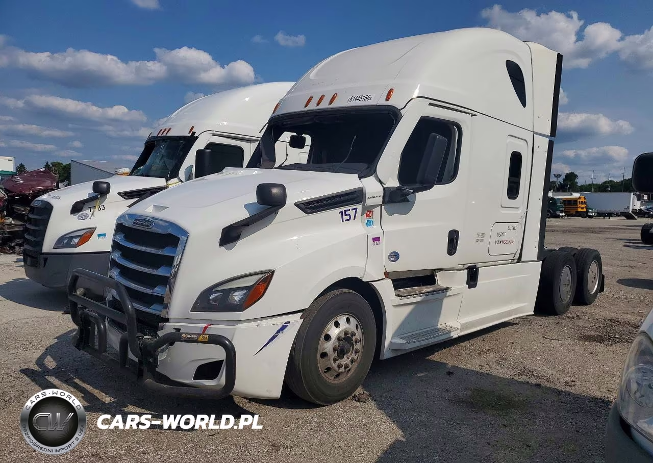 2021 Freightliner Cascadia 126 Semi Truck