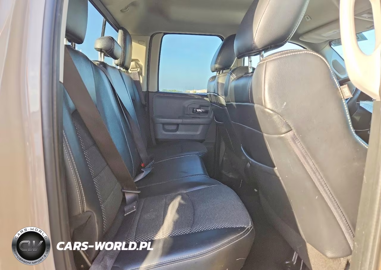 2019 Ram 1500 Warlock VIN:1C6RR6GT0KS734054 - 10