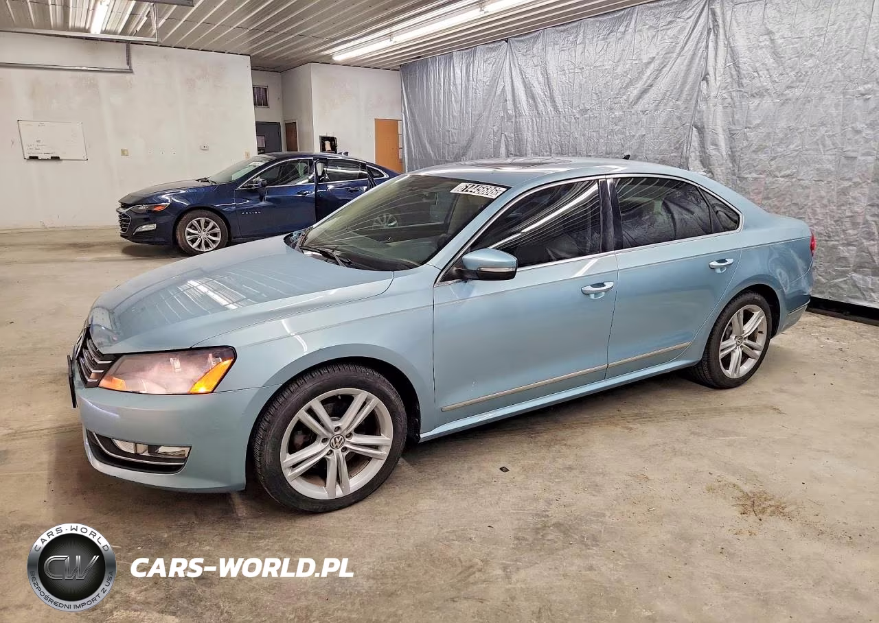 2013 Volkswagen Passat Sel