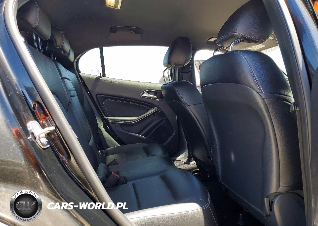 2018 Merz Gla 250 VIN:WDCTG4EB3JJ466151 - 11