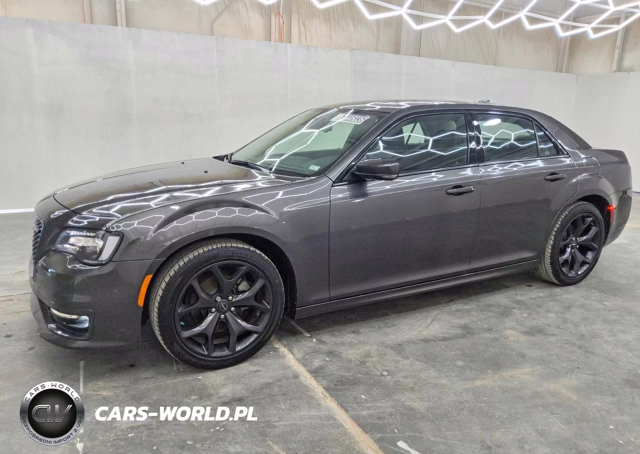 2022 Chrysler 300 Touring L – zdjęcie 1 z 13