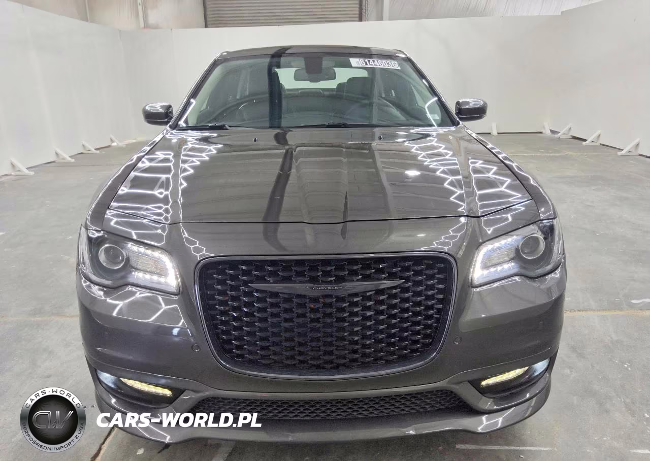 2022 Chrysler 300 Touring L VIN:2C3CCADG7NH245421 - 5