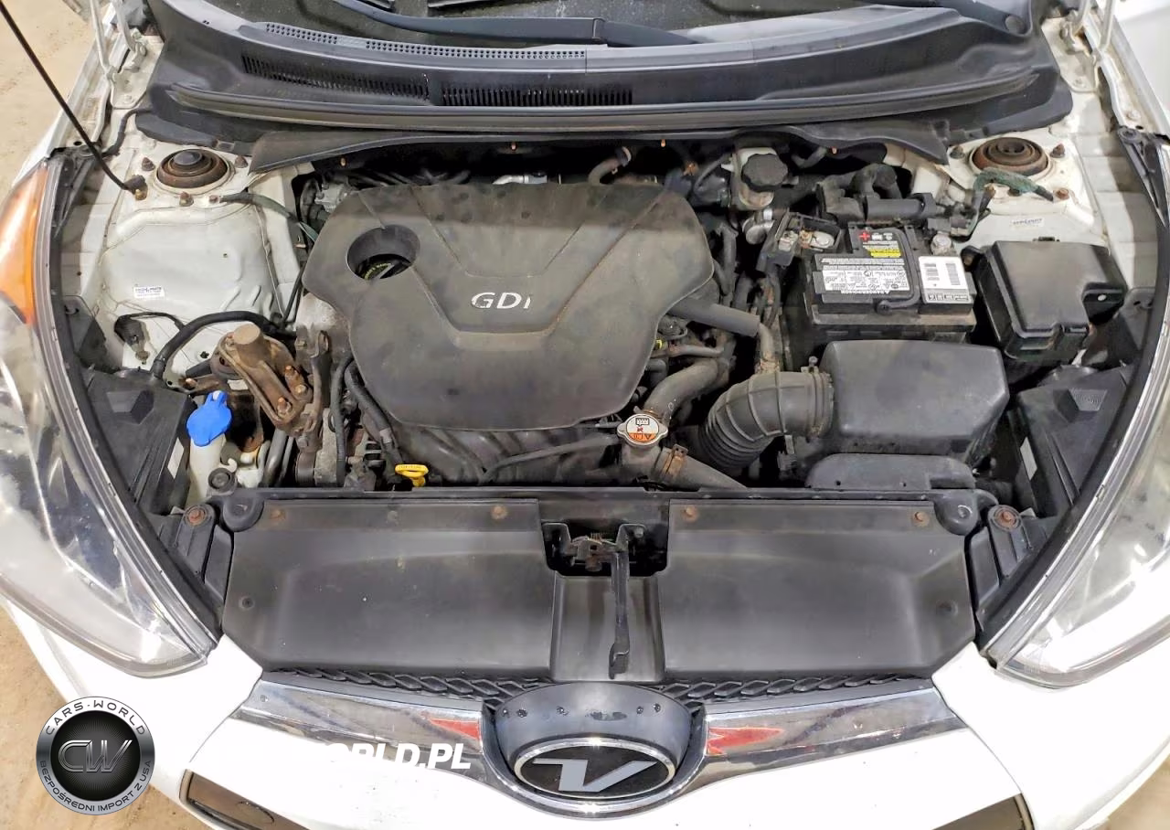 2012 Hyundai Veloster Base VIN:KMHTC6AD6CU072063 - 11