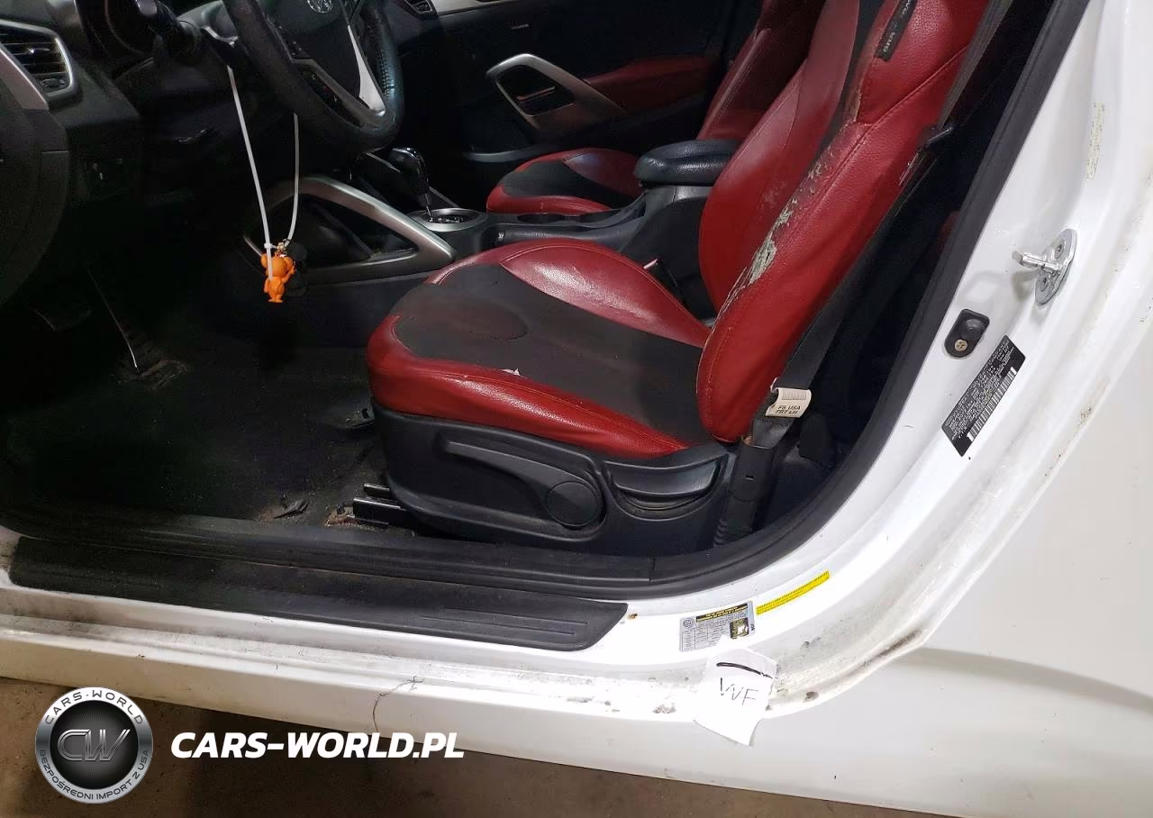 2012 Hyundai Veloster Base VIN:KMHTC6AD6CU072063 - 12