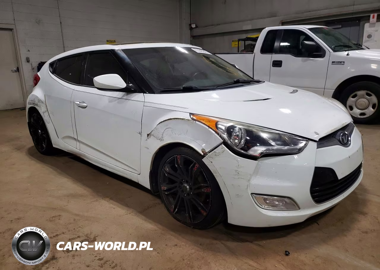 2012 Hyundai Veloster Base VIN:KMHTC6AD6CU072063 - 4