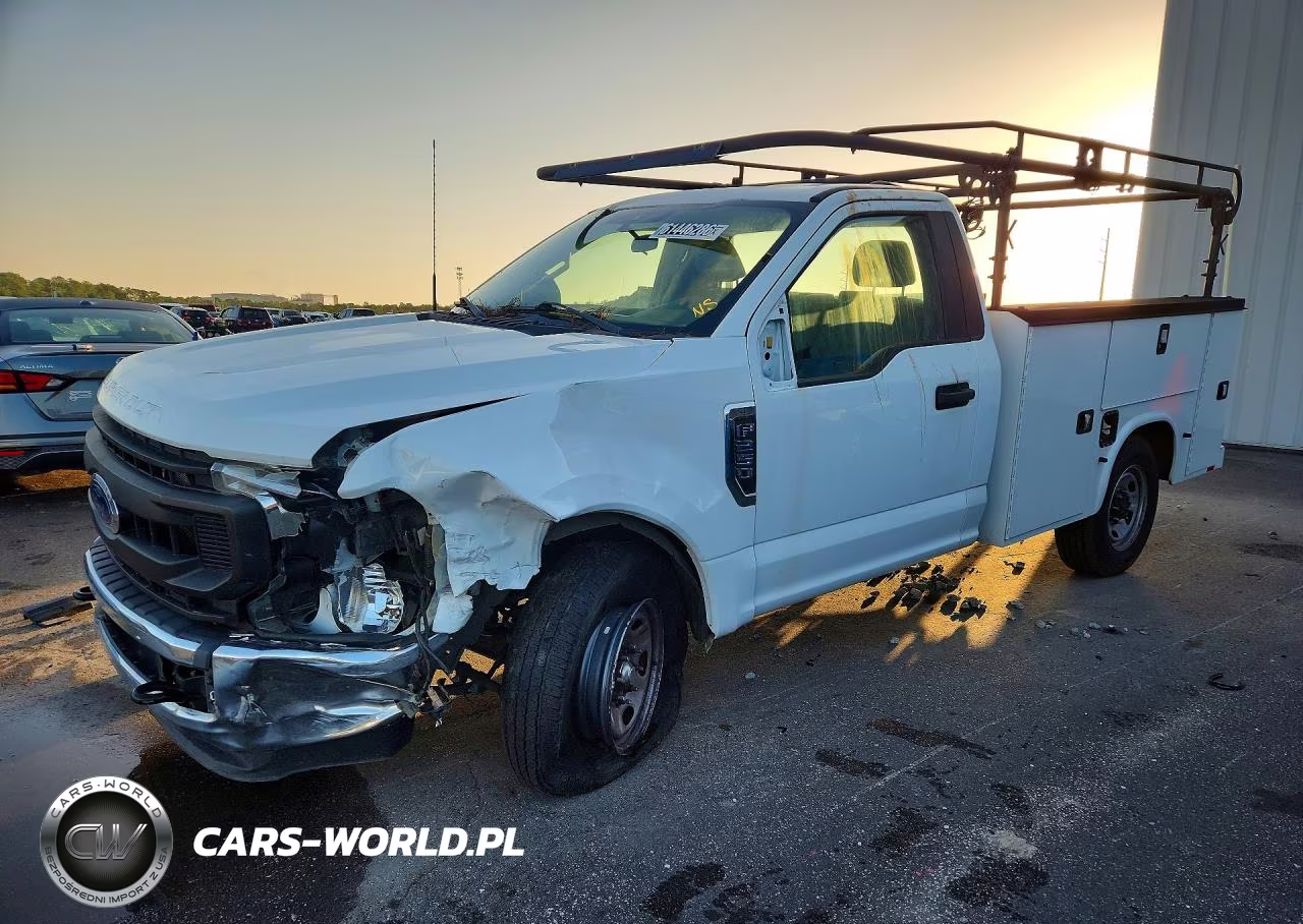 2022 Ford F250 – zdjęcie 1 z 12