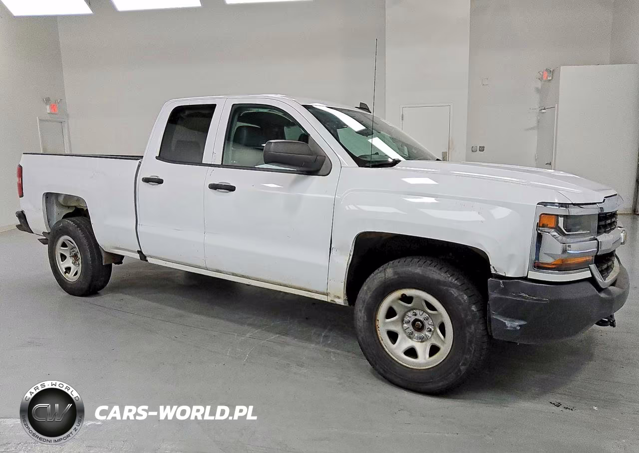 2018 Chevrolet Silverado K1500 VIN:1GCVKNEH8JZ358990 - 4