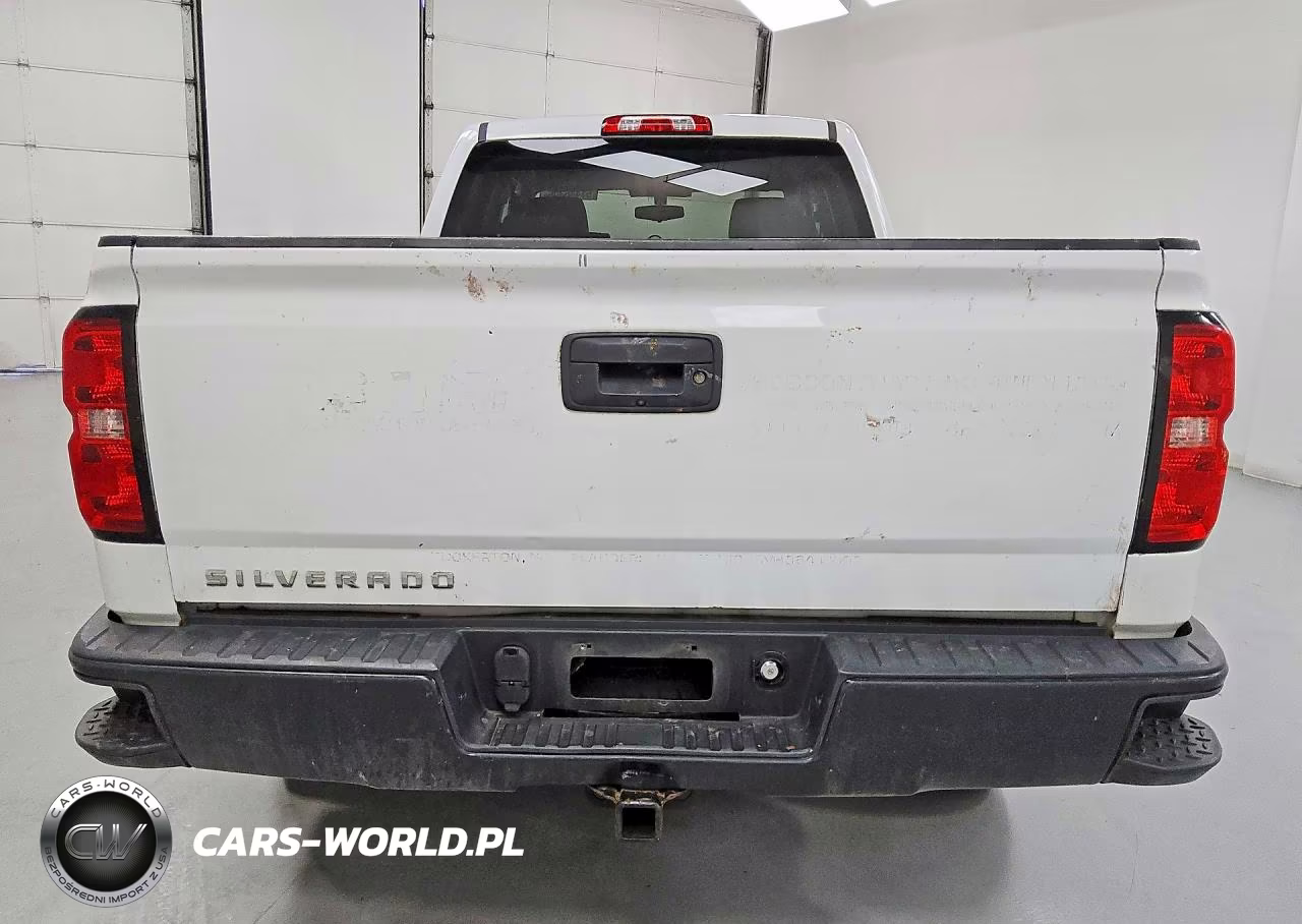 2018 Chevrolet Silverado K1500 VIN:1GCVKNEH8JZ358990 - 6