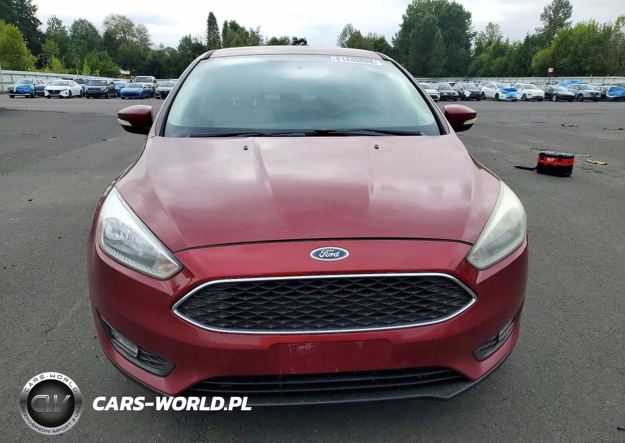 2015 Ford Focus Se VIN:1FADP3F24FL281479 - 5