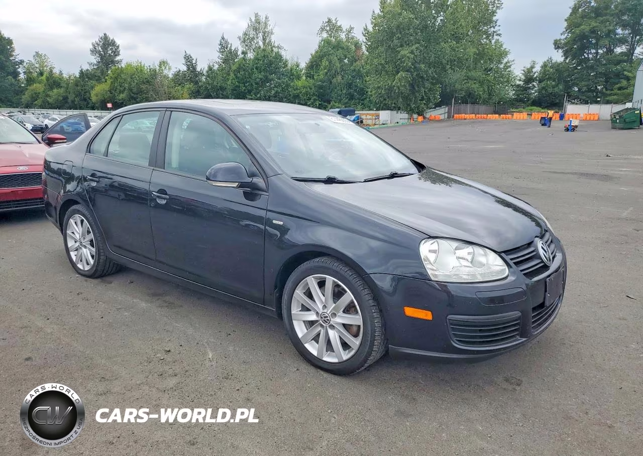 2010 Volkswagen Jetta Wolfsburg VIN:3VWRJ7AJ4AM019473 - 4