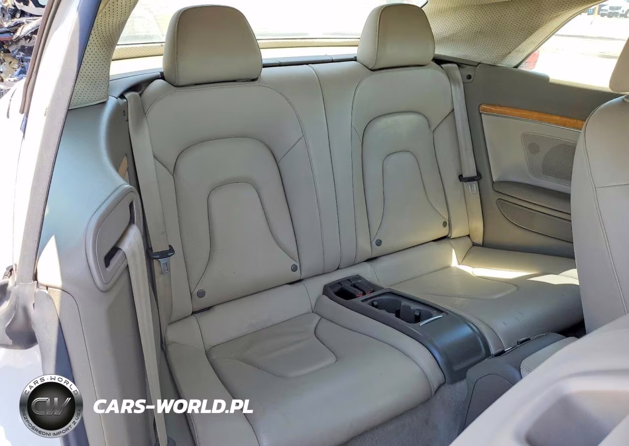 2010 Audi A5 Premium Plus VIN:WAULFAFH1AN019883 - 10