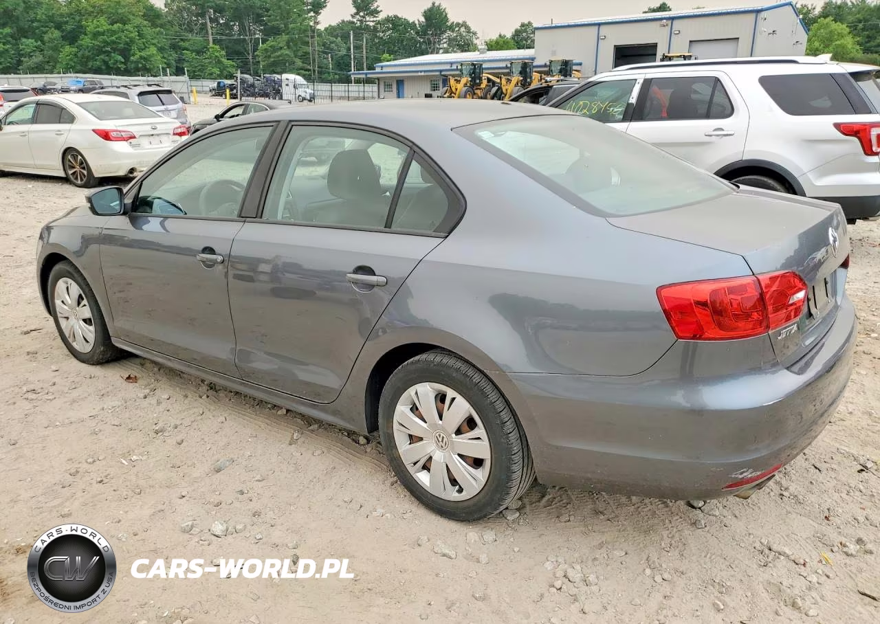 2011 Volk Jetta VIN:3VWBZ7AJ9BM308747 - 2