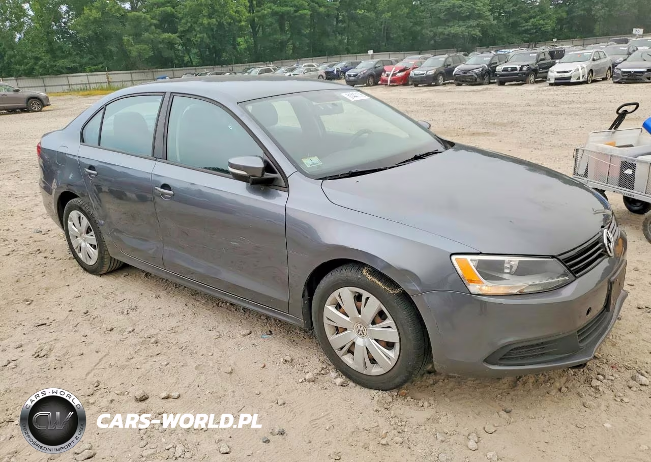 2011 Volk Jetta VIN:3VWBZ7AJ9BM308747 - 4