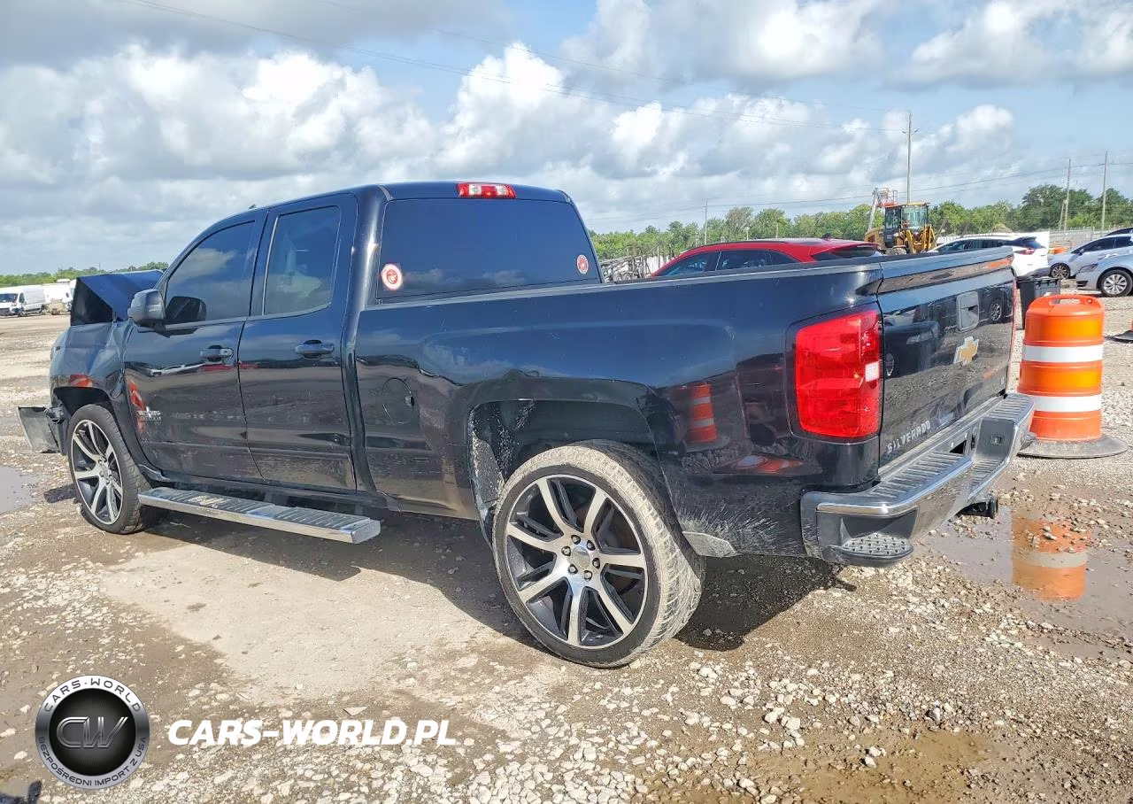 2018 Chevrolet Silverado C1500 Lt VIN:1GCRCREC4JZ159039 - 2