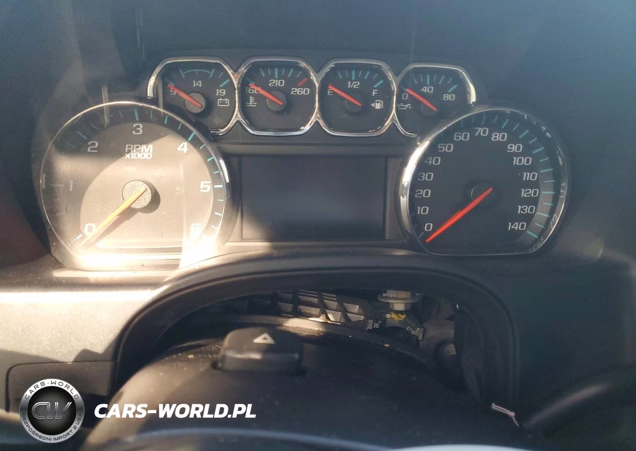 2018 Chevrolet Silverado C1500 Lt VIN:1GCRCREC4JZ159039 - 9