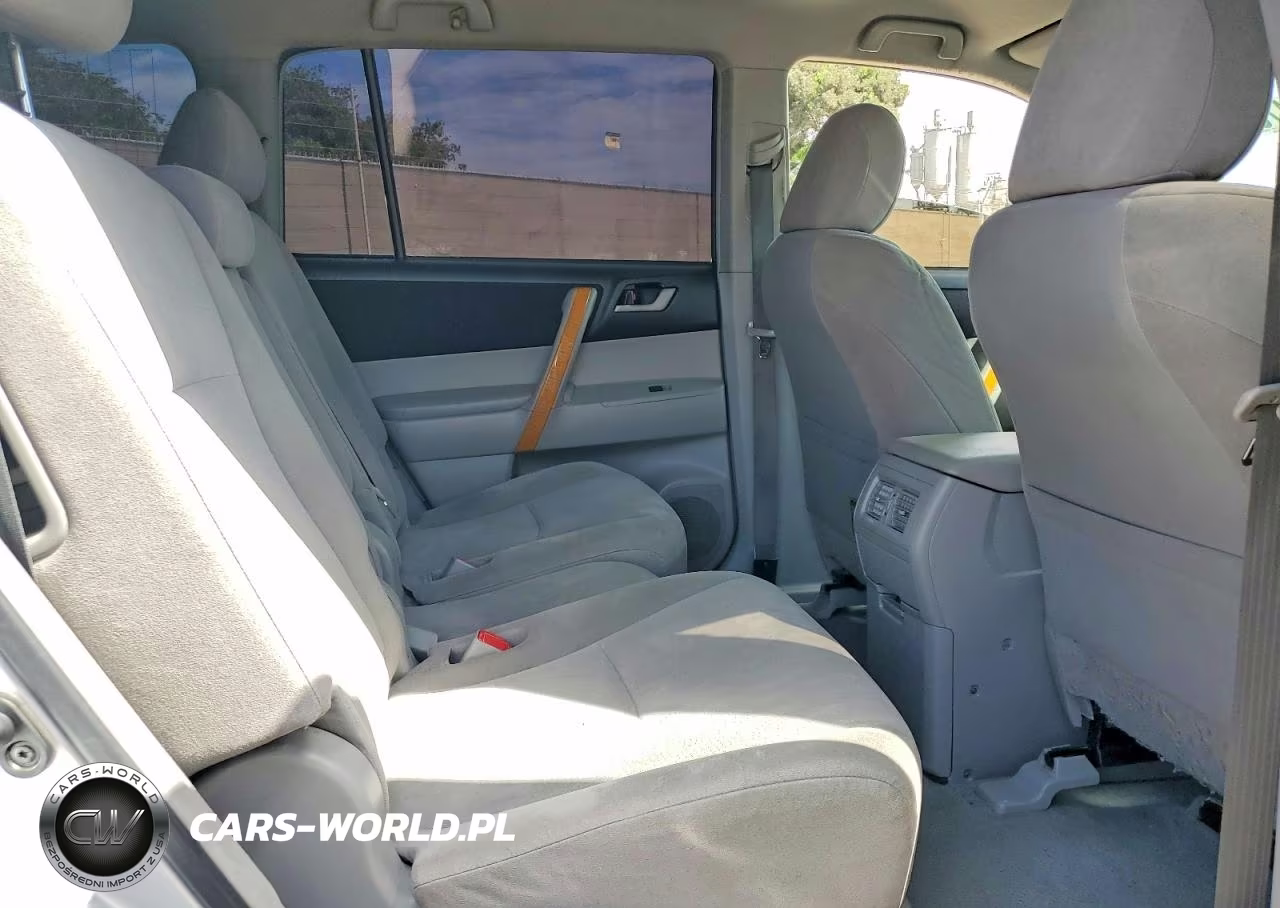 2010 Toyota Highlander Hybrid VIN:JTEBW3EH9A2047634 - 11