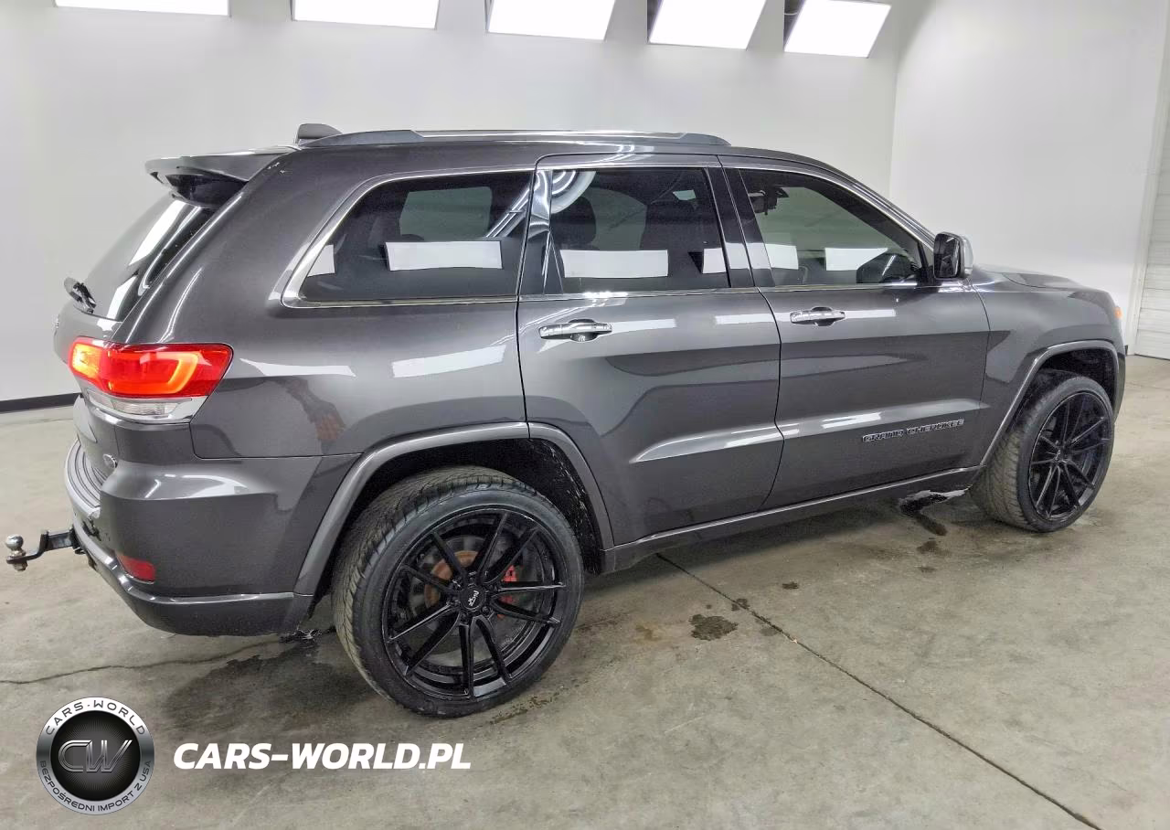 2017 Jeep Grand Cherokee Overland VIN:1C4RJFCG9HC676716 - 3