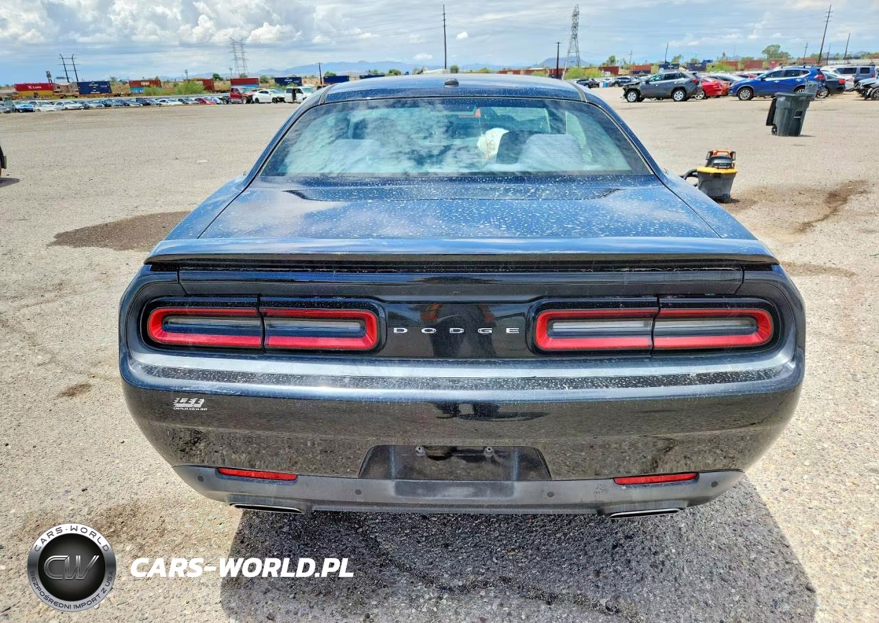 2015 Dodge Challenger Sxt VIN:2C3CDZAG7FH899983 - 6
