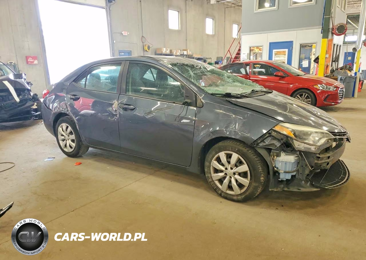 2015 Toyota Corolla Le VIN:2T1BURHE2FC430399 - 4