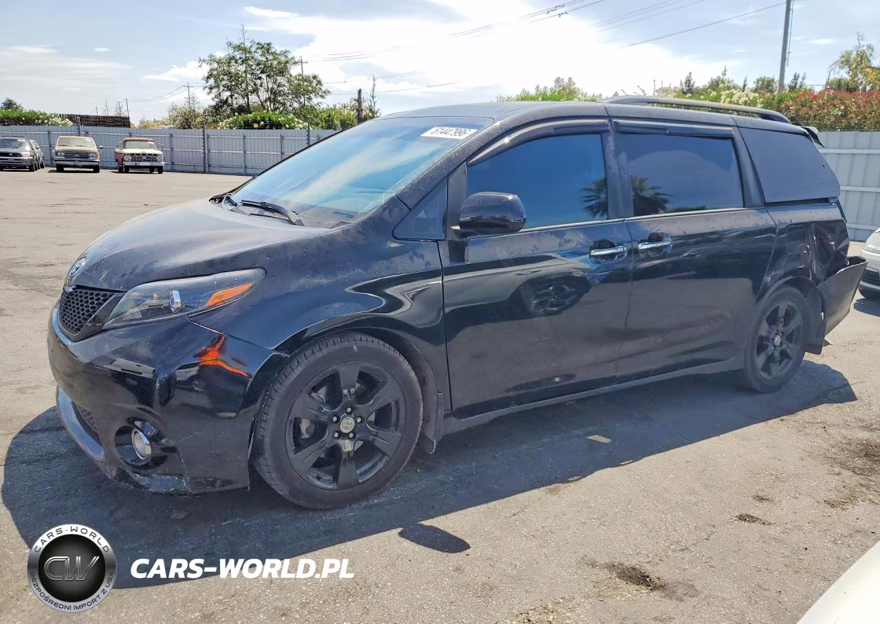 2017 Toyota Sienna Se – zdjęcie 1 z 13
